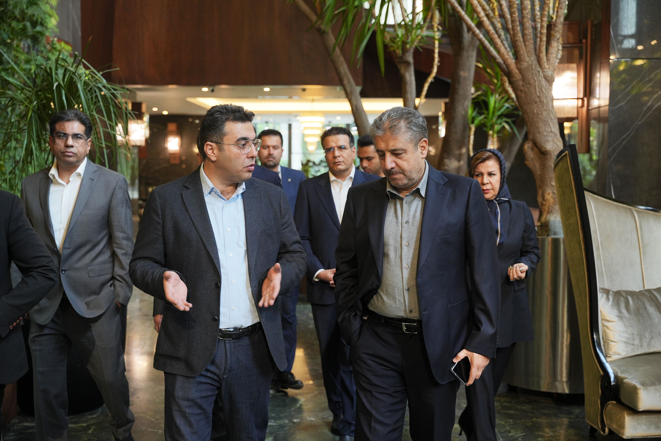 بازدید مدیران عالی بانک اقتصاد نوین از باران